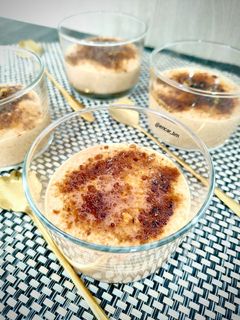 Una foto de Postre de anacardos y zanahoria con bebida de avena