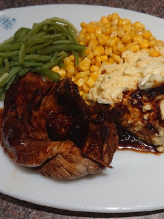 A picture of Honey Garlic Pork Chops.