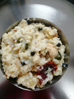 A picture of Ven Pongal (katte pongali).