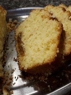 Una foto de Budín de coco y dulce de leche