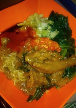 Foto resep Mie Ayam ceker jamur tiram simpel enak