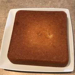 A picture of Fluffy Homemade Vanilla Cake.