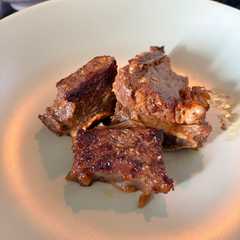 Iga bakar kecap রেসিপির প্রধান ছবি