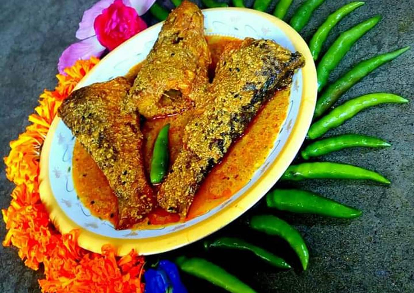 Carp fish with cashew raisins paste