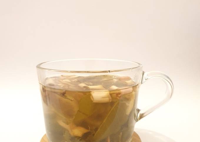 Resep: Green Tea Lemongrass with Lemon Slice Yang Enak