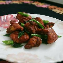 A picture of Chicken 65.