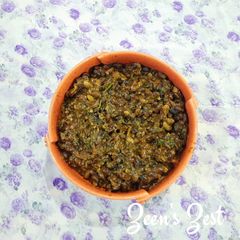 A picture of Dry Black Beans Masala.