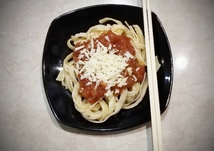 Bagaimana Menyiapkan Spaghetti with homemade sauce Anti Gagal