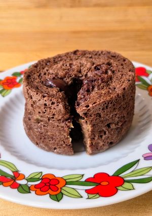 Una foto de Mug cake de chocolate ☕ sin azúcar agregado, ni edulcorante, ni harina, ni lácteos ☕ 7 g proteínas