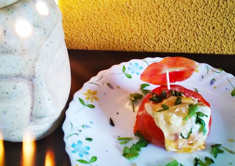 Poached egg in a tomato (?)cup