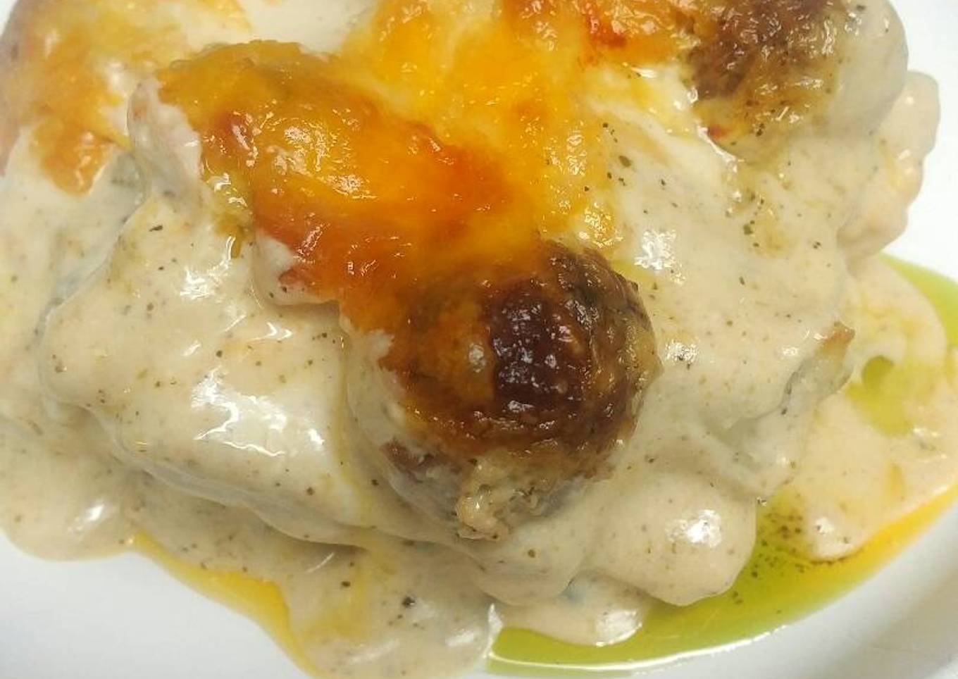 Alfredo Mitball with Lasagna Pesto