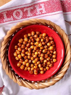 Hình của món 🌱 Snack Đậu Gà Giòn Vị Tỏi Ớt.