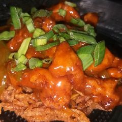 A picture of Basket chicken.