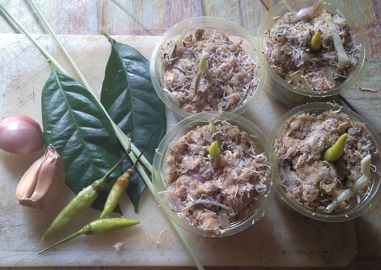 Bahan Tempe kukus kelapa sangrai | Bahan Membuat Tempe kukus kelapa sangrai Yang Enak dan Simpel
