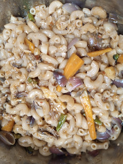 A picture of Macaroni jallof.