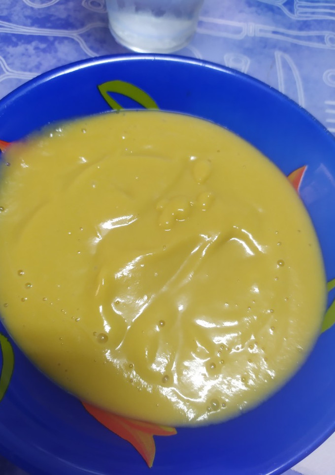 Una foto de Crema de calabacín y quesitos