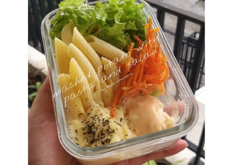 Mashed potato with pasta and salad
