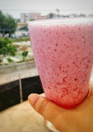 A picture of Berry banana smoothie.