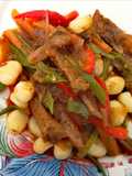 Saltado de carne tipo oriental