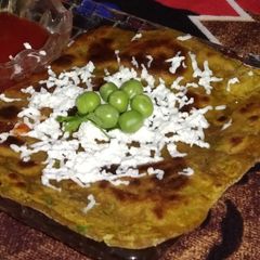 मटर पनीर पराठा A picture of मटर पनीर पराठा.
