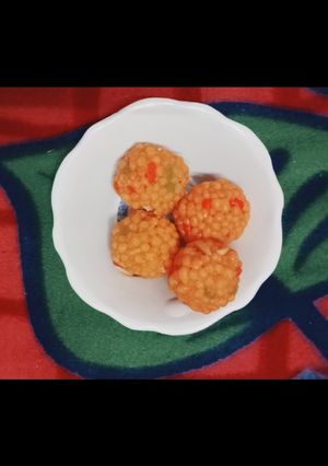 बूंदी के लड्डू (boondi ke ladoo recipe in Hindi) रेसिपी मुख्य फोटो