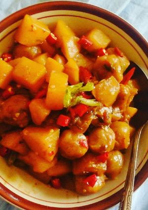 Foto resep Semur kentang bakso pedas