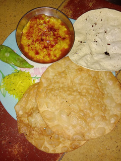 દાળ પકવાન(dal pakvan in Gujarati) રેસીપી મુખ્ય ફોટો