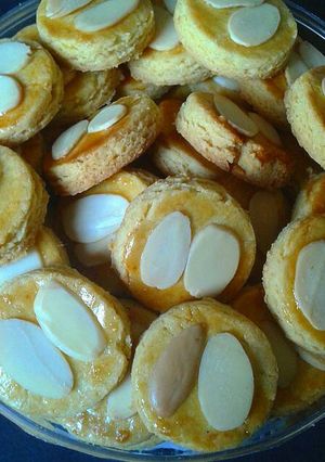 Foto resep Almond Disk Cookies