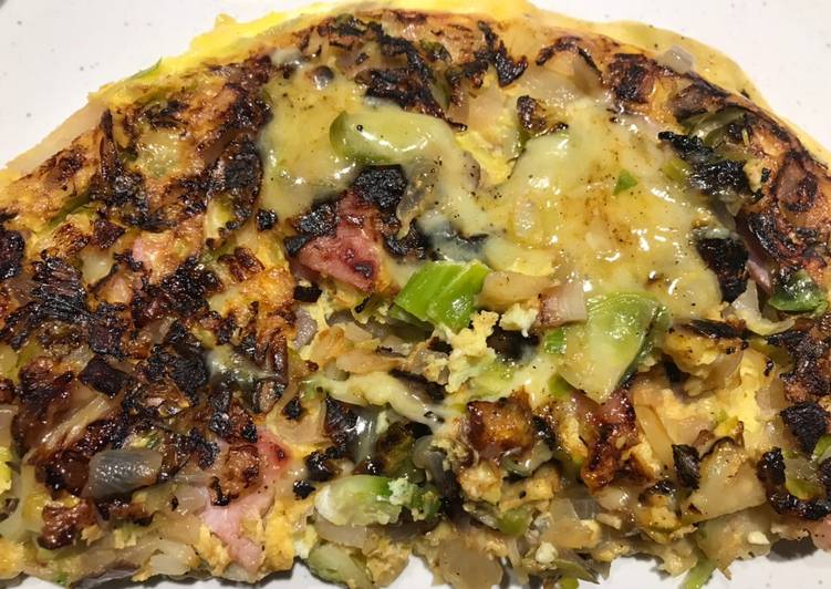 Veggies & Bacon Omelet 
 🧀?🥓