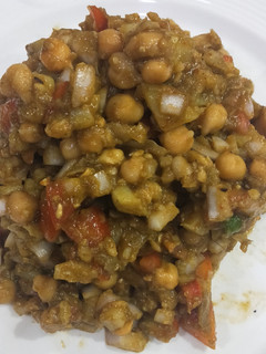 A picture of Chole Chaat.