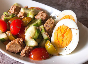 Hình của món Eatclean/ Salad Cá Ngừ.