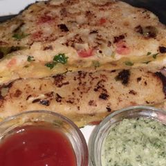 A picture of Crispy Suji bread toast.