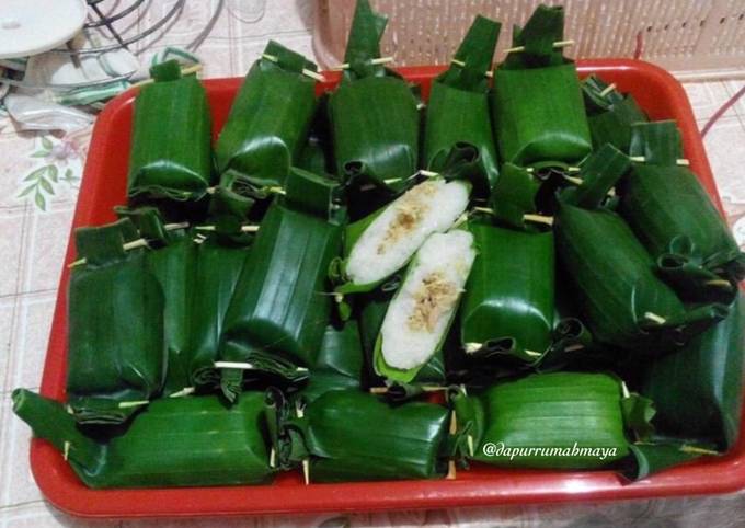 Lemper Ayam