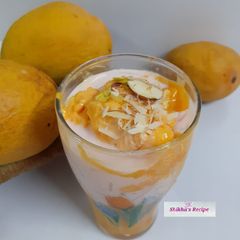 A picture of Pune special mango falooda.