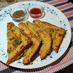 A picture of Veg French Toasts.