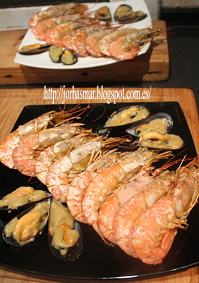 Una foto de Gambones con mejillones