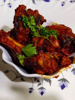 ஸ்பைஸி சிக்கன் (Spicy chicken recipe in tamil) செய்முறை முக்கிய புகைப்படம்