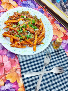 हनी चिल्ली पोटैटो (स्ट्रीट स्टाईल) (Honey chilli potato street style recipe in hindi) रेसिपी मुख्य फोटो