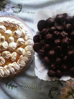 Una foto de Bombones de coco con 3 ingredientes y 3 pasos