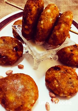 A picture of Sabudana Vada.