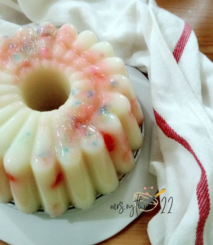 Foto resep Strowberry Jam Coconut Milky Pudding