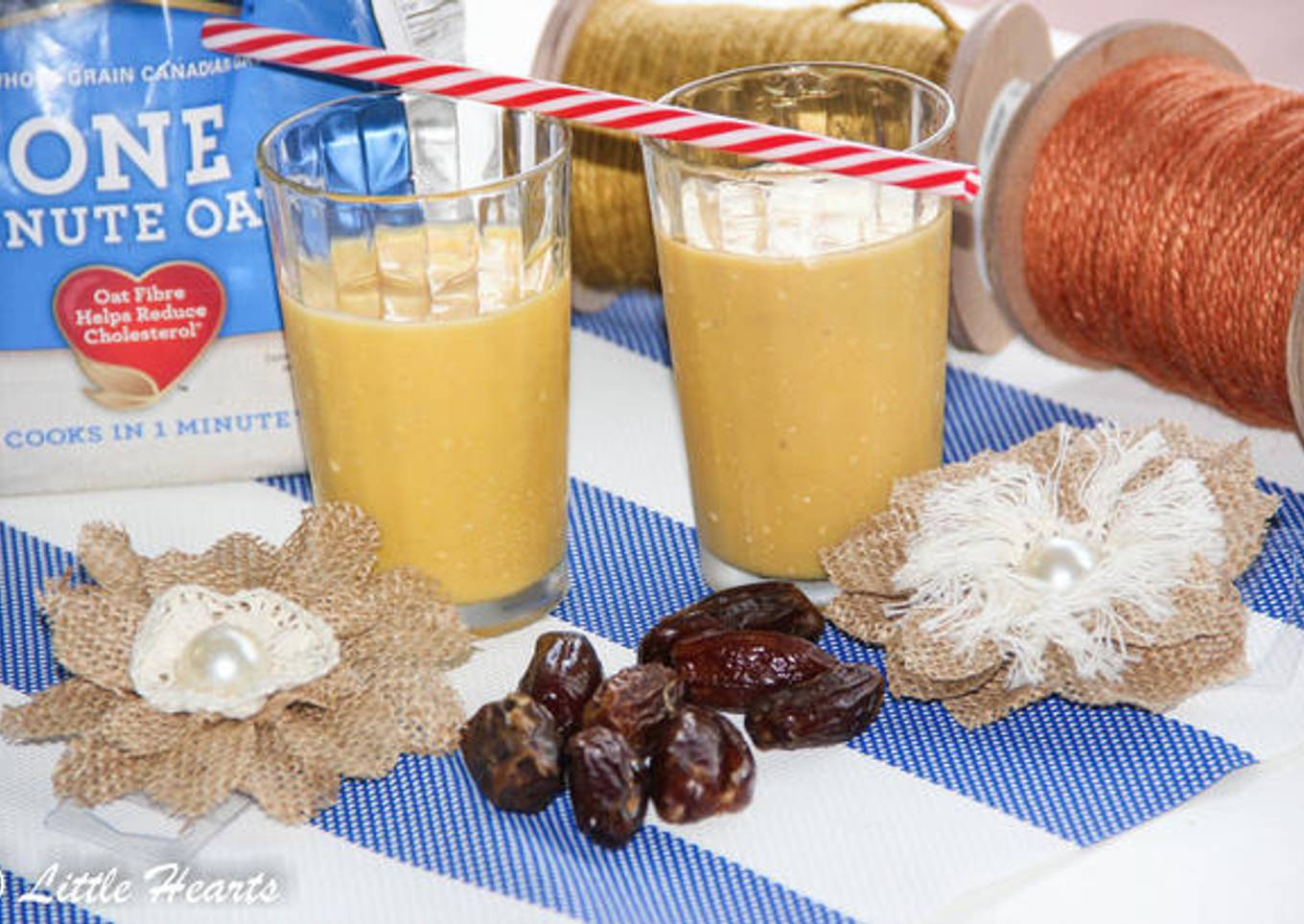 Mango Oatmeal Smoothie with Dates