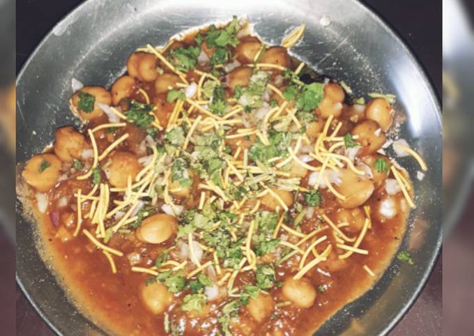 Recipe of Homemade Chola Tikki Chat