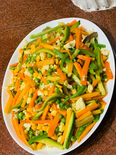 A picture of Stir fry vegetables.