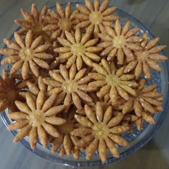 A picture of Chakri phool.