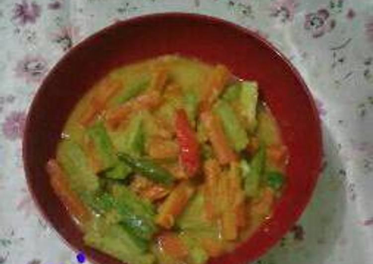 Acar Bumbu Kuning