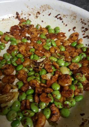 A picture of Shrimp edamame fry.