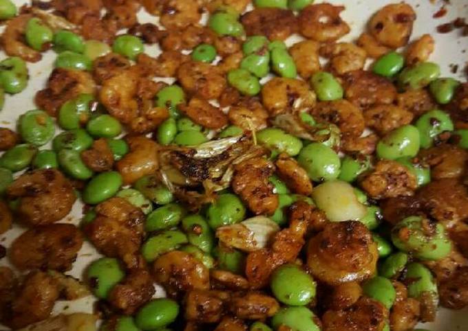 Shrimp edamame fry