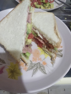 A picture of Bread sandwich.