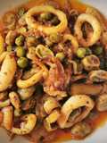 Calamares salteados con Habas, Ajetes y Guisantes